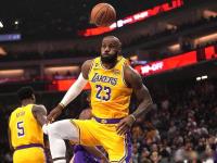 九游- 杜兰特不相信长夜将至 